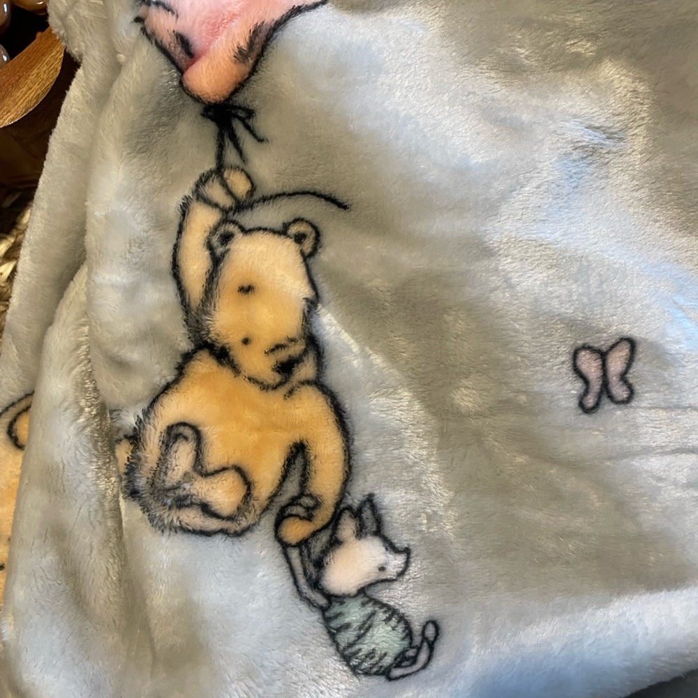 New Pooh- Bear Collection Throw Winnie the Pooh